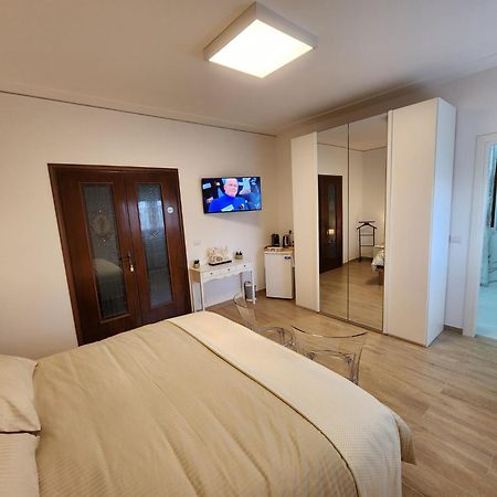 Gold B&B Ravarino Екстериор снимка