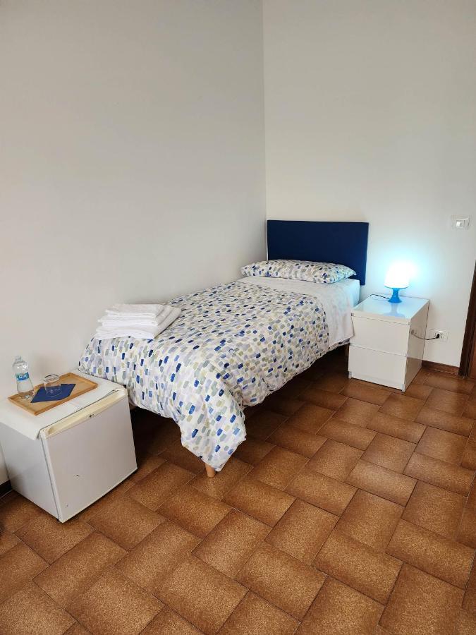 Gold B&B Ravarino Екстериор снимка