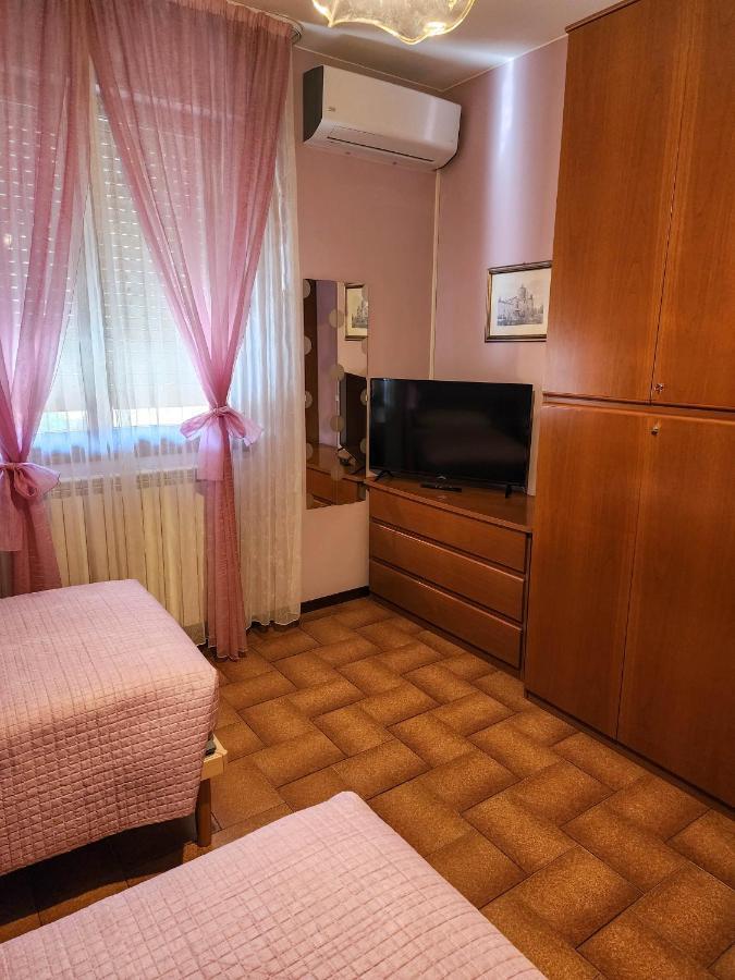 Gold B&B Ravarino Екстериор снимка