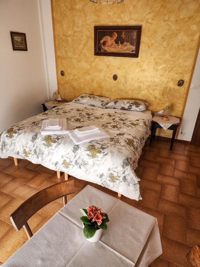 Gold B&B Ravarino Екстериор снимка